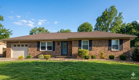 Photo of 5855 Westchester Drive, Newburgh, IN 47630 (MLS # 202612273)