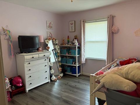 Tiny photo for 5855 Westchester Drive, Newburgh, IN 47630 (MLS # 202612273)