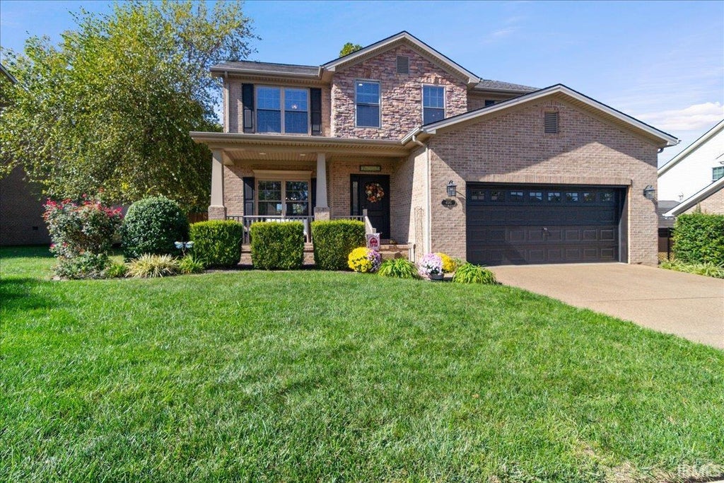 Photo of 4585 Fieldcrest Place Circle, Newburgh, IN 47630 (MLS # 202643937)