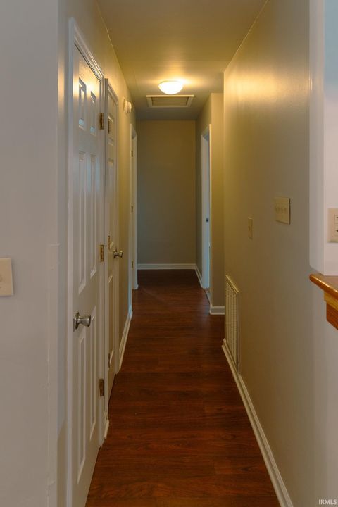 Tiny photo for 911 W Winding Way Street, Bloomington, IN 47404 (MLS # 202613046)