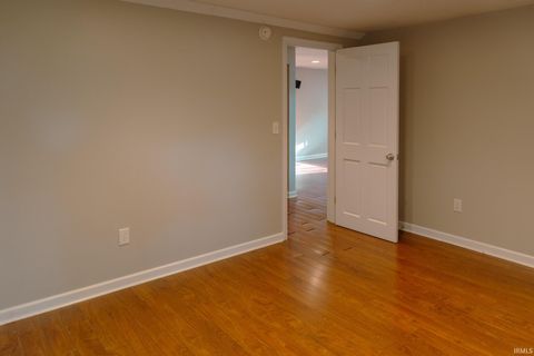 Tiny photo for 911 W Winding Way Street, Bloomington, IN 47404 (MLS # 202613046)
