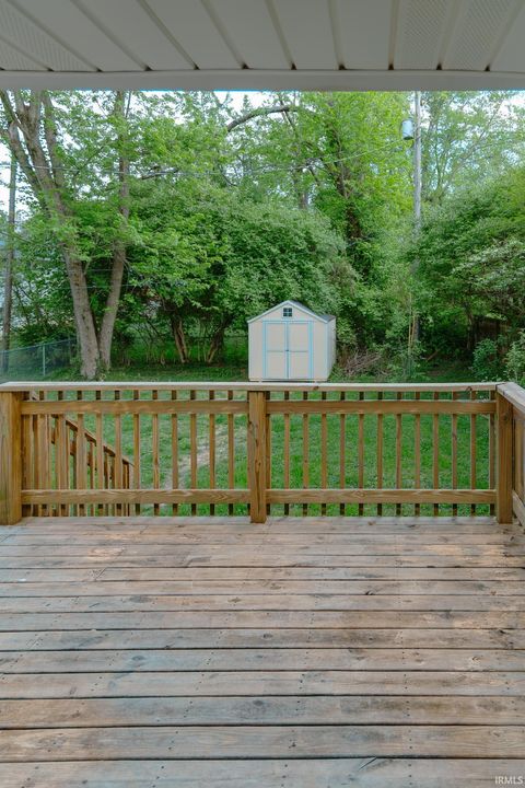 Tiny photo for 911 W Winding Way Street, Bloomington, IN 47404 (MLS # 202613046)