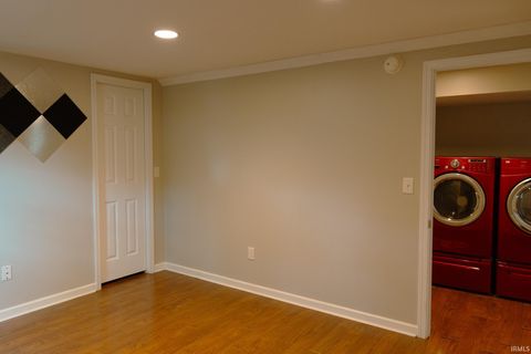 Tiny photo for 911 W Winding Way Street, Bloomington, IN 47404 (MLS # 202613046)