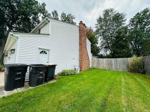 Tiny photo for 4031 Hedwig Drive, Fort Wayne, IN 46815 (MLS # 202637906)
