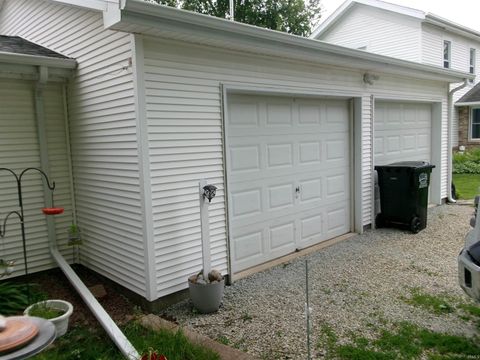 Tiny photo for 4043 N FILMORE Street, Mexico, IN 46958 (MLS # 202618587)