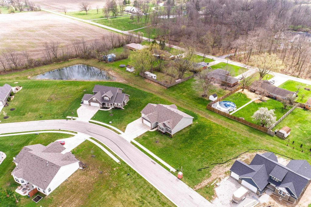 Photo of 4701 W Clearlake Court, Muncie, IN 47304 (MLS # 202611479)