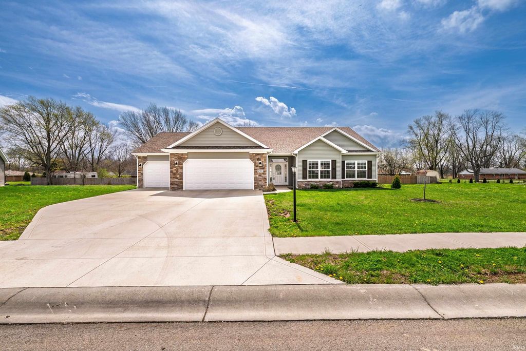 Photo of 4701 W Clearlake Court, Muncie, IN 47304 (MLS # 202611479)