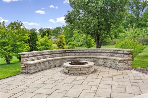 Tiny photo for 869 Commodores Cir Circle, Lafayette, IN 47909 (MLS # 202618166)