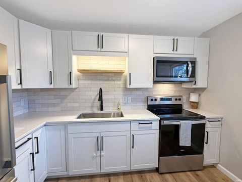 Tiny photo for 220 Sharon Road, West Lafayette, IN 47906 (MLS # 202603521)