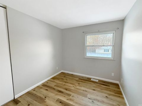 Tiny photo for 220 Sharon Road, West Lafayette, IN 47906 (MLS # 202603521)