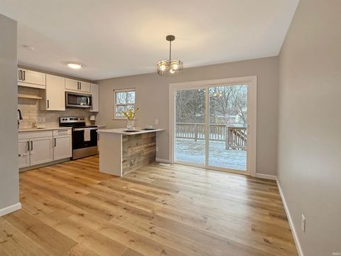 Tiny photo for 220 Sharon Road, West Lafayette, IN 47906 (MLS # 202603521)