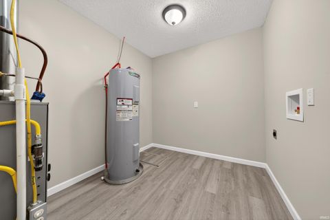 Tiny photo for 506 Howard Street, Logansport, IN 46947 (MLS # 202545365)