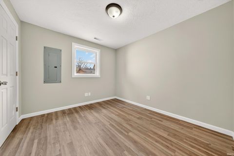 Tiny photo for 506 Howard Street, Logansport, IN 46947 (MLS # 202545365)