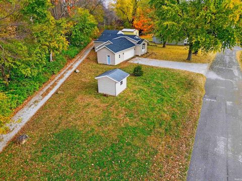 Tiny photo for 506 Howard Street, Logansport, IN 46947 (MLS # 202545365)