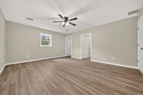 Tiny photo for 506 Howard Street, Logansport, IN 46947 (MLS # 202545365)