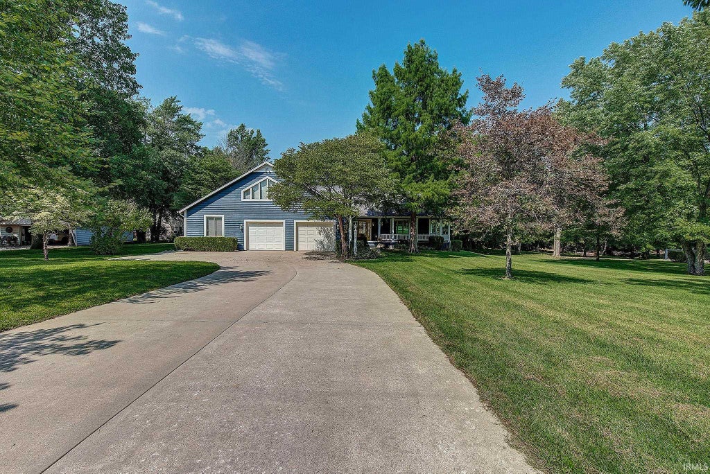 Photo of 752 Shady Lane, Dayton, IN 47941 (MLS # 202637420)