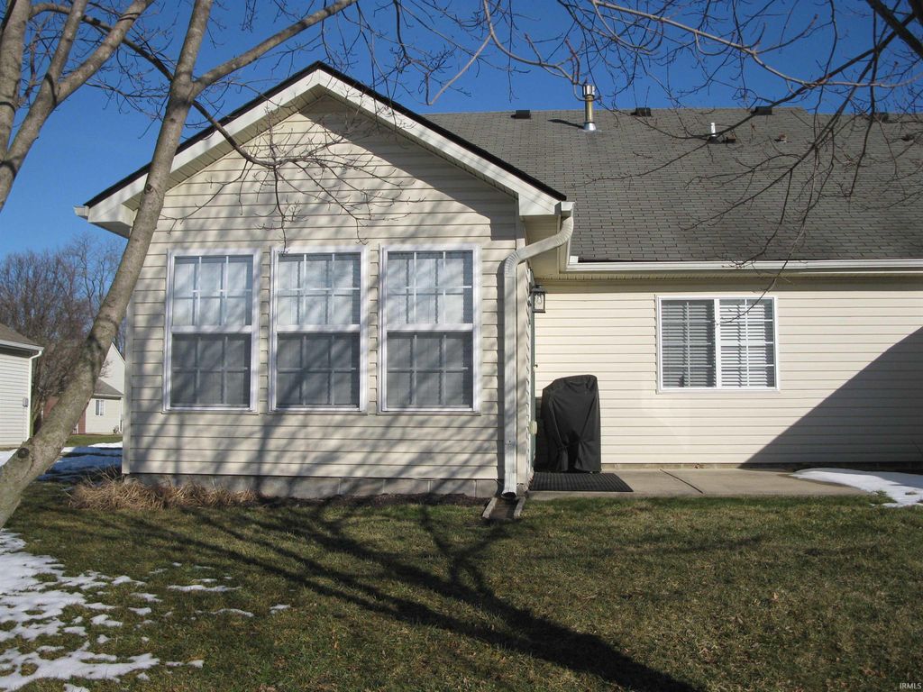 Photo of 528 Dylan Drive, Avon, IN 46123 (MLS # 202604332)