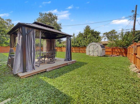 Tiny photo for 7608 Adams Avenue, Evansville, IN 47715 (MLS # 202631200)