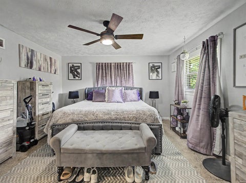 Tiny photo for 7608 Adams Avenue, Evansville, IN 47715 (MLS # 202631200)