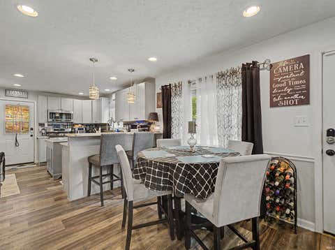 Tiny photo for 7608 Adams Avenue, Evansville, IN 47715 (MLS # 202631200)