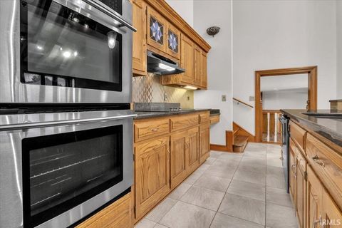 Tiny photo for 1711 Old Plank Road, Newburgh, IN 47630 (MLS # 202542324)