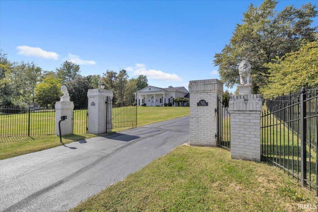 Photo of 1711 Old Plank Road, Newburgh, IN 47630 (MLS # 202542324)