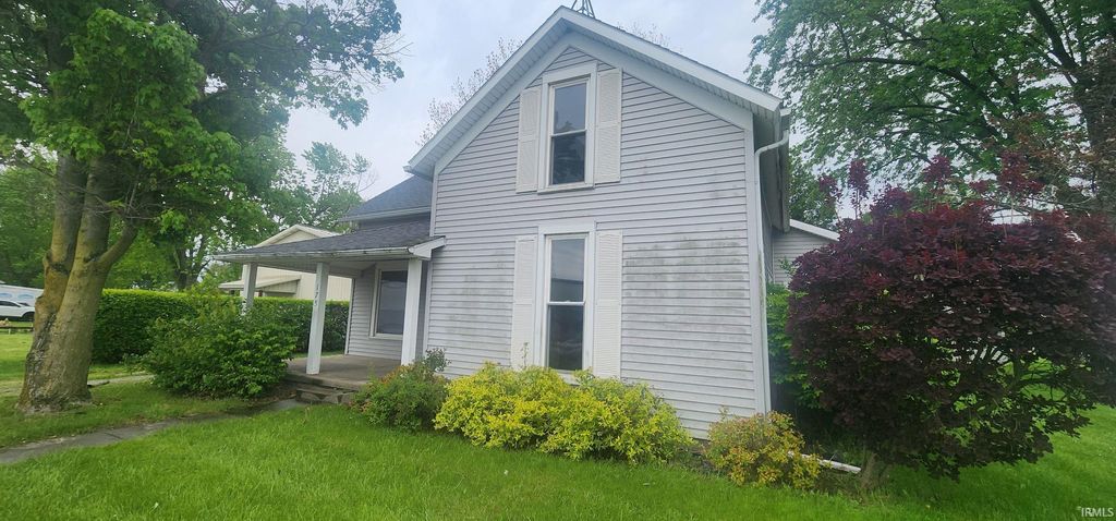 Photo of 175 W Logan Street, Markle, IN 46770 (MLS # 202617160)