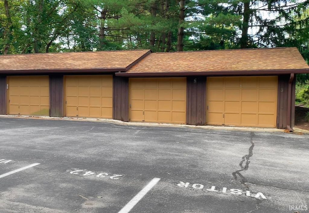 Photo of 2344 E Winding Brook Circle, Bloomington, IN 47401 (MLS # 202544272)