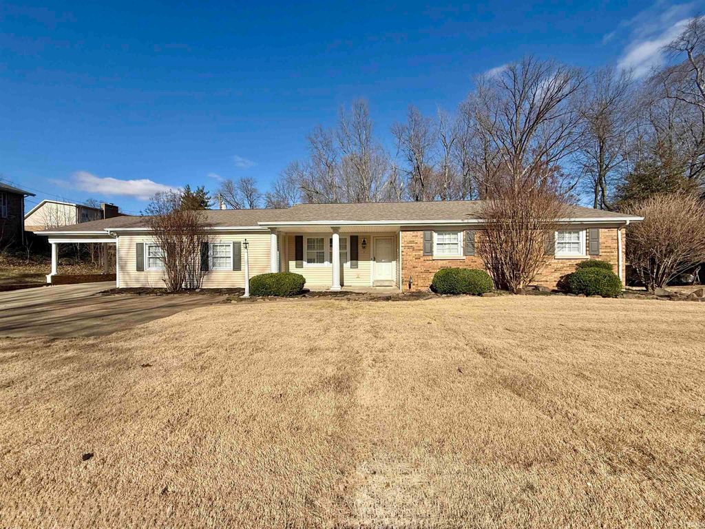 Photo of 7588 Broadview Drive, Newburgh, IN 47630 (MLS # 202601822)