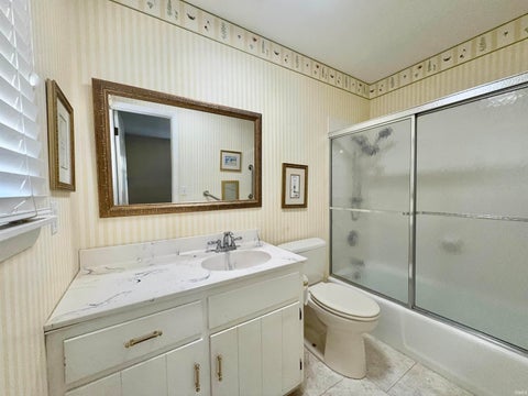 Tiny photo for 7588 Broadview Drive, Newburgh, IN 47630 (MLS # 202601822)
