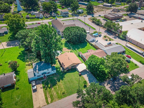 Tiny photo for 1208 Dereham Drive, Mount Vernon, IN 47620 (MLS # 202628426)