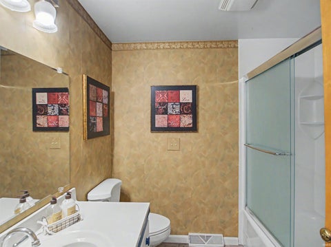 Tiny photo for 1208 Dereham Drive, Mount Vernon, IN 47620 (MLS # 202628426)