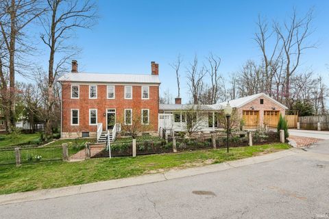 Photo of 2001 E Hillside Drive #8, Bloomington, IN 47401 (MLS # 202610720)