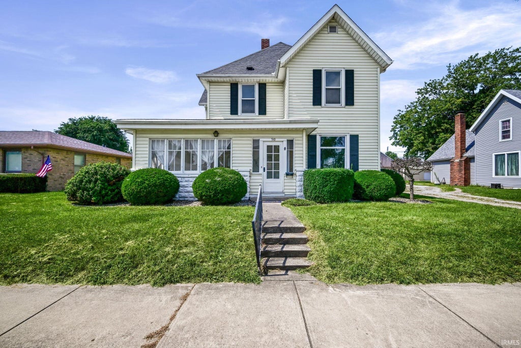 Photo of 510 N Illinois Street, Monticello, IN 47960 (MLS # 202636485)