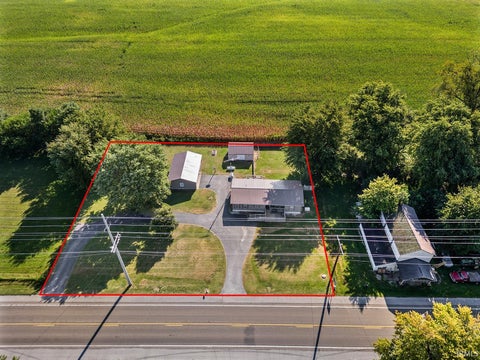 Tiny photo for 1441 N State Road 29, Flora, IN 46929 (MLS # 202636555)