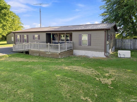 Tiny photo for 1441 N State Road 29, Flora, IN 46929 (MLS # 202636555)