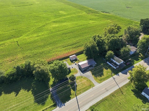 Tiny photo for 1441 N State Road 29, Flora, IN 46929 (MLS # 202636555)