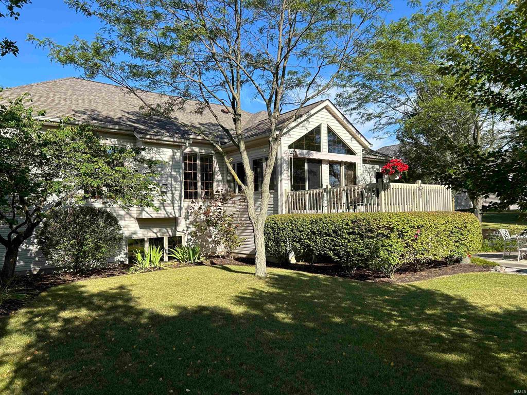 Photo of 12306 Goldeneyes Court, Fort Wayne, IN 46845 (MLS # 202619203)