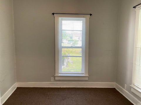 Tiny photo for 1807 Hale Avenue, Fort Wayne, IN 46802 (MLS # 202622454)