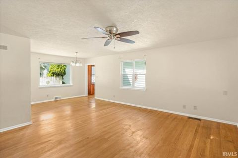 Tiny photo for 2060 Crestview Court, Lafayette, IN 47905 (MLS # 202536704)