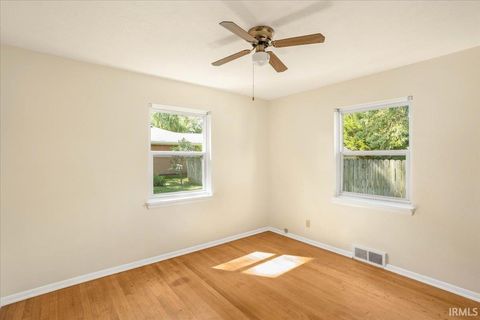 Tiny photo for 2060 Crestview Court, Lafayette, IN 47905 (MLS # 202536704)