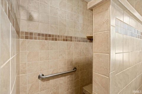 Tiny photo for 2060 Crestview Court, Lafayette, IN 47905 (MLS # 202536704)
