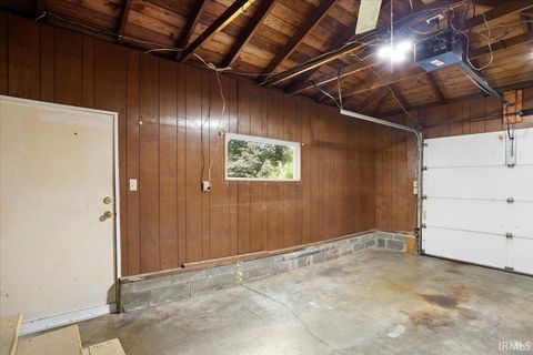 Tiny photo for 2060 Crestview Court, Lafayette, IN 47905 (MLS # 202536704)