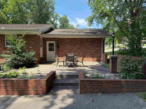 Tiny photo for 8211 Larch Lane, Evansville, IN 47710 (MLS # 202541319)