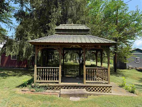 Tiny photo for 8211 Larch Lane, Evansville, IN 47710 (MLS # 202541319)