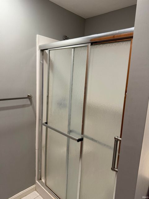 Tiny photo for 8211 Larch Lane, Evansville, IN 47710 (MLS # 202541319)