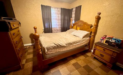 Tiny photo for 2419 Stadium Drive, Logansport, IN 46947 (MLS # 202613944)