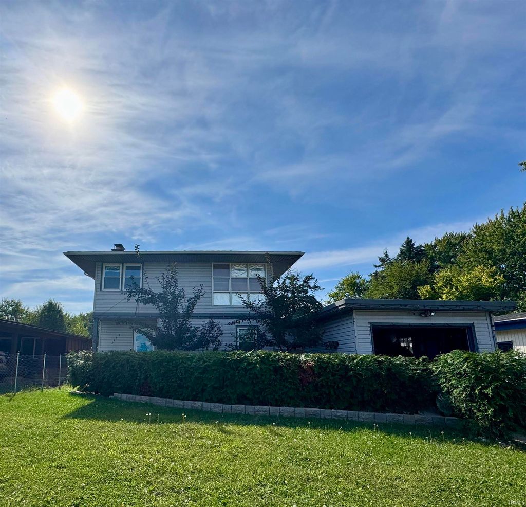 Photo of 2419 Stadium Drive, Logansport, IN 46947 (MLS # 202613944)