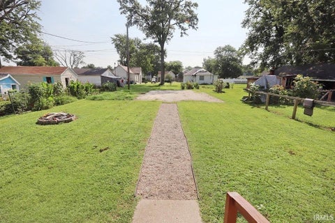 Tiny photo for 1008 S Race Street, Princeton, IN 47670 (MLS # 202630807)