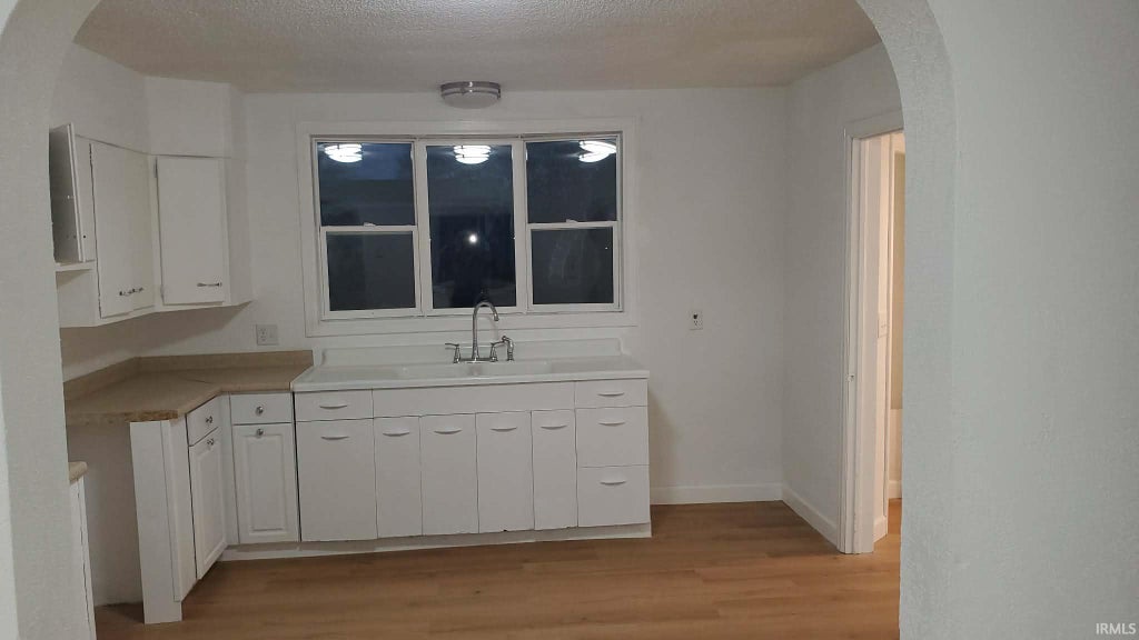 Photo of 925 W Main Street, Portland, IN 47371 (MLS # 202630729)
